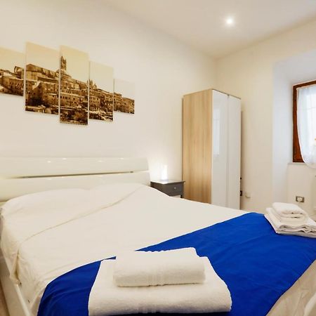 Sweetlittlehouse47 - Dentro Le Mura, Parcheggio Gratuito Siena Exterior photo